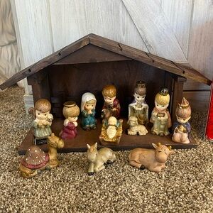 1970s Trimmings Etc Porcelain religious thirteen piece Christmas nativity